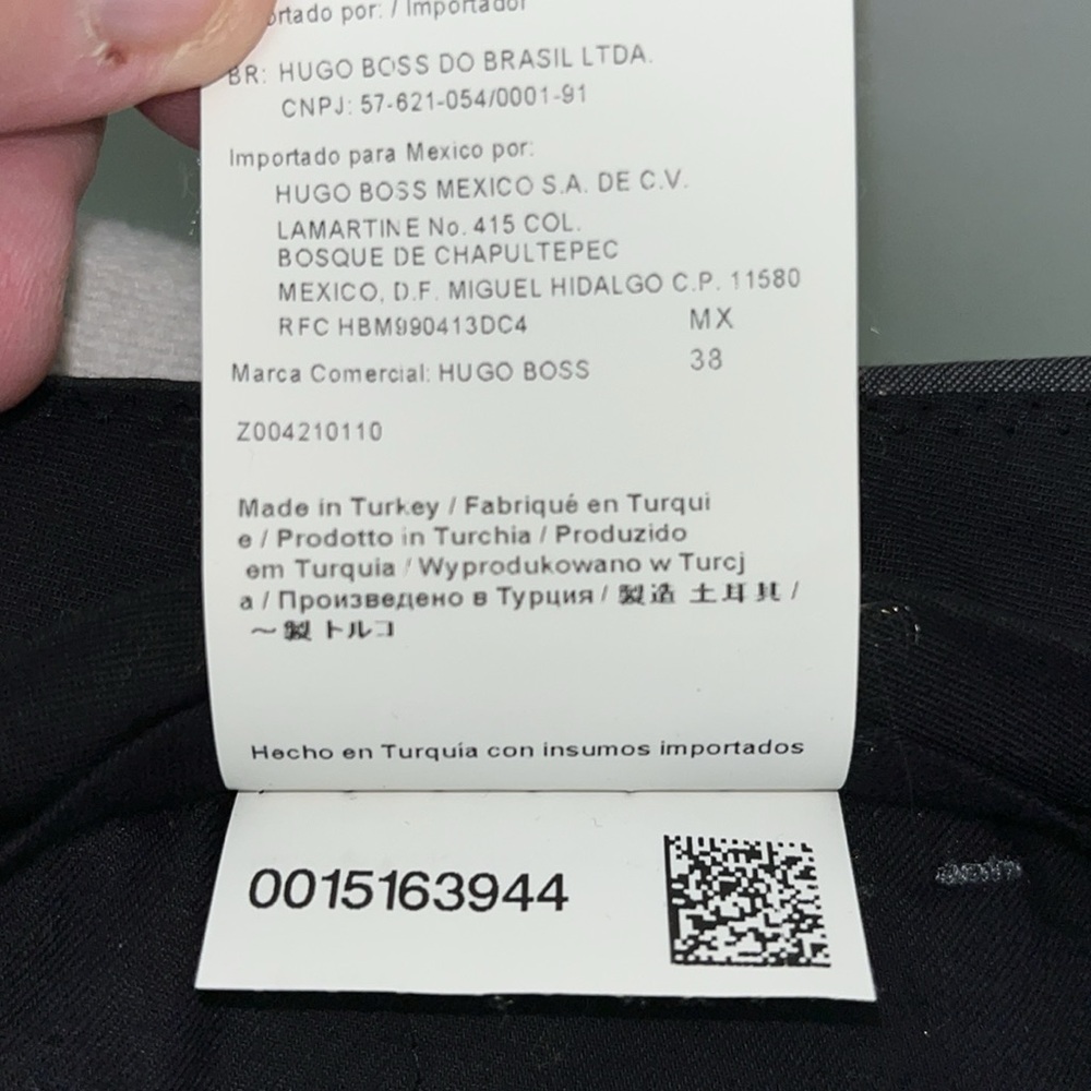 Hugo Boss Selection by Hugo Boss. Slim Fit Size 37”Waist, Ins 29”, 100%Wool VGUC - Picture 14 of 15